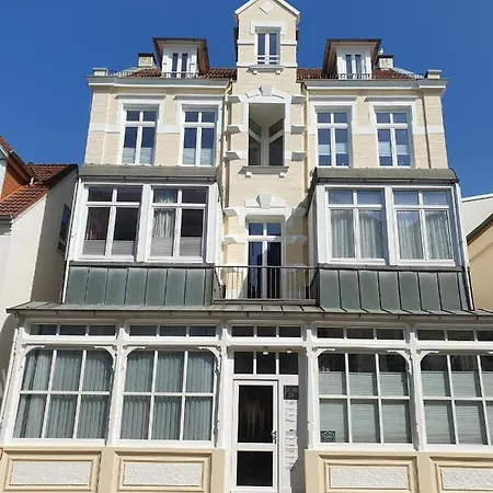 Strandnah Apartment *